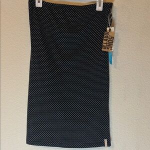 Black Billabong Polka Dot Skirt with tags‎